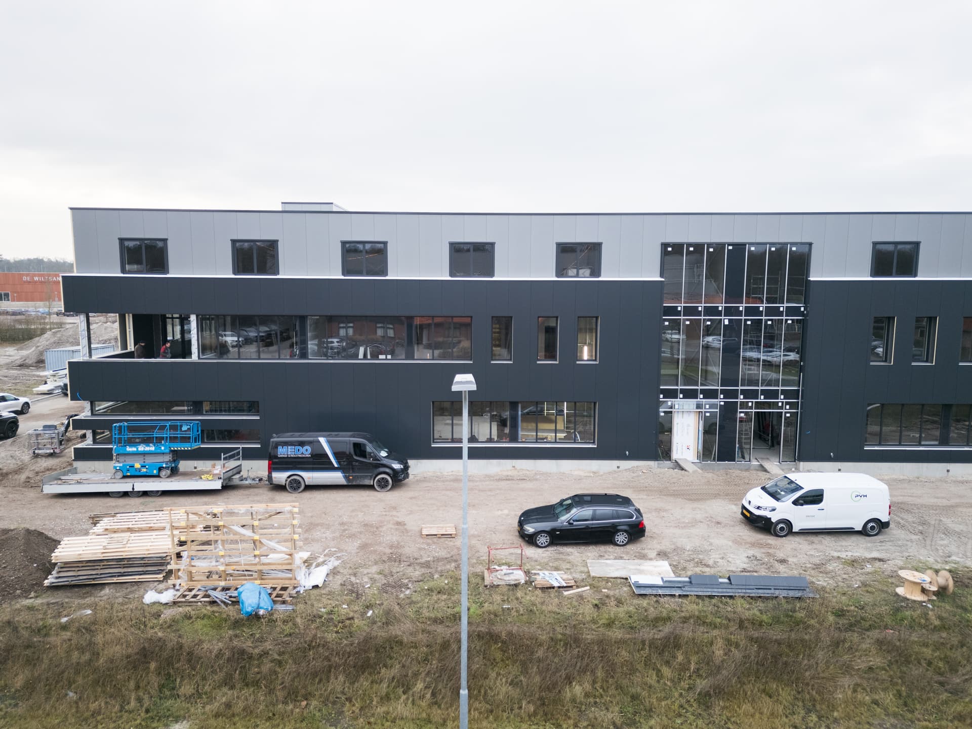 Achterzijde van de opgeleverde loods, E Franken Totaalbouw